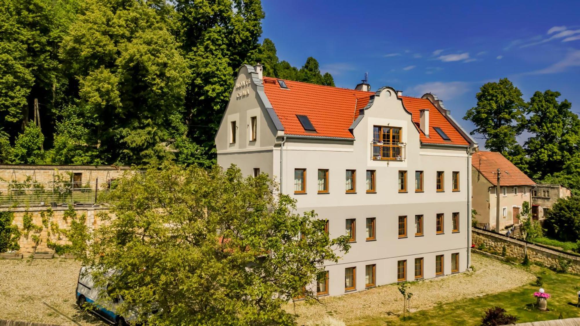 Monte Cuma Uroczysko Pod Zamkiem Grodziec Apartment Zagrodno Ngoại thất bức ảnh